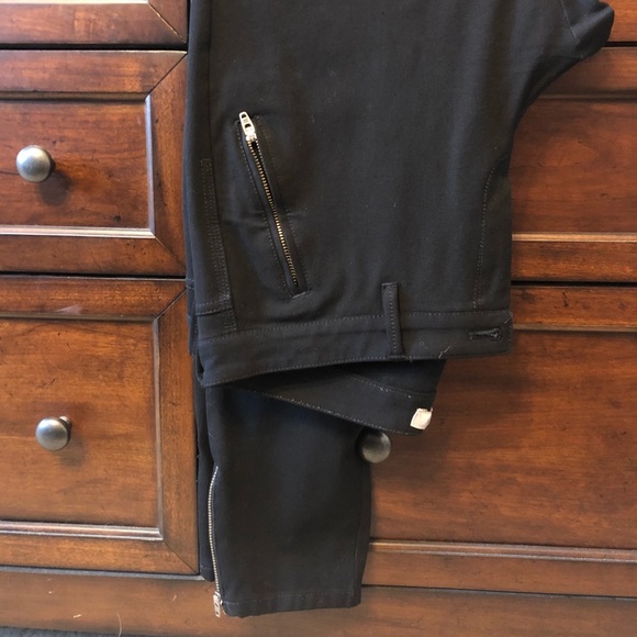 Banana Republic Pants - BR Sloan pant